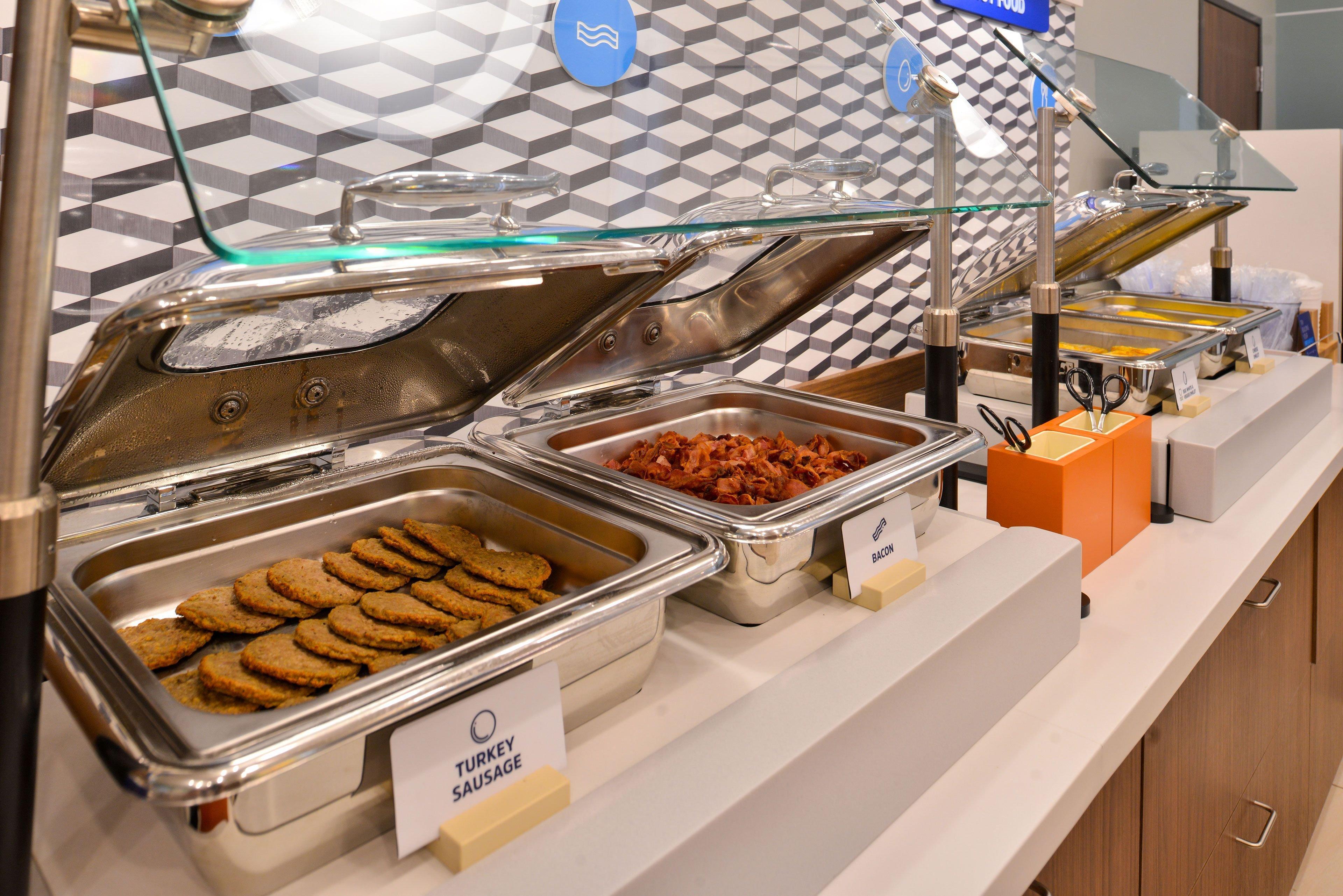 Holiday Inn Express Hotel And Suites Fairfield-North By Ihg Buitenkant foto